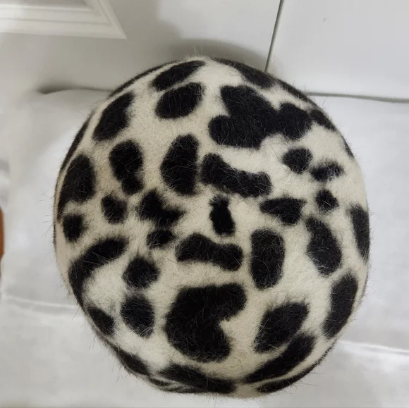 VINTAGE Lord & Taylor Leopard Print Women's  Wool Hat Color: Brown/ Cream - Picture 4 of 7